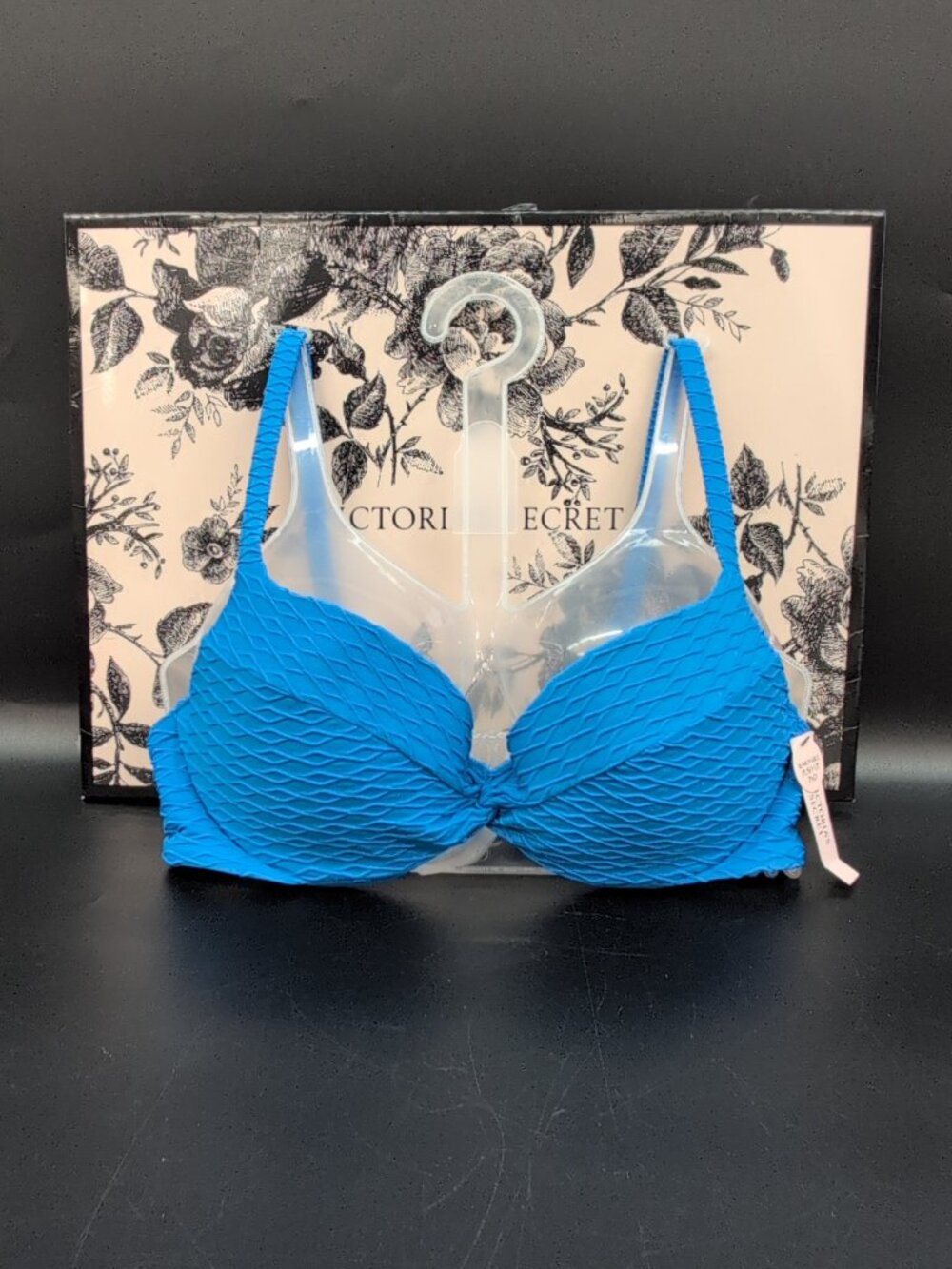 Victoria Secret Twist Front Push Up Swim Bikini Top 34B Shocking Blue